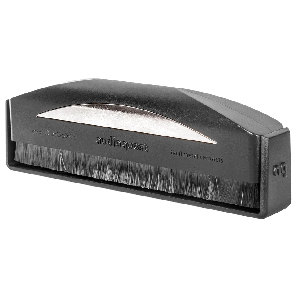 audioquest-brosse-antistatique-argent-e-disques-vinyles-carbone image 1